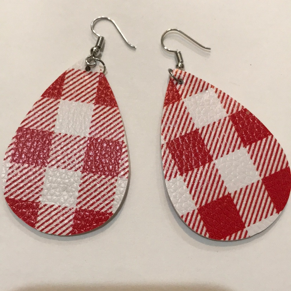 🆕Buffalo Plaid Faux Leather Earrings